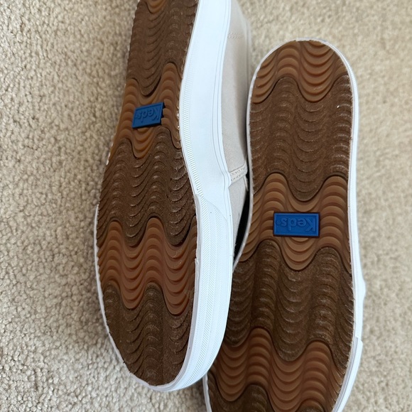 New Keds x the Bee & the Fox Double Decker size 8 M “Good Hearted Woman” - Picture 4 of 4